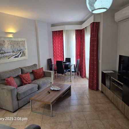 Benal Beach Apartments Malaga Exterior photo