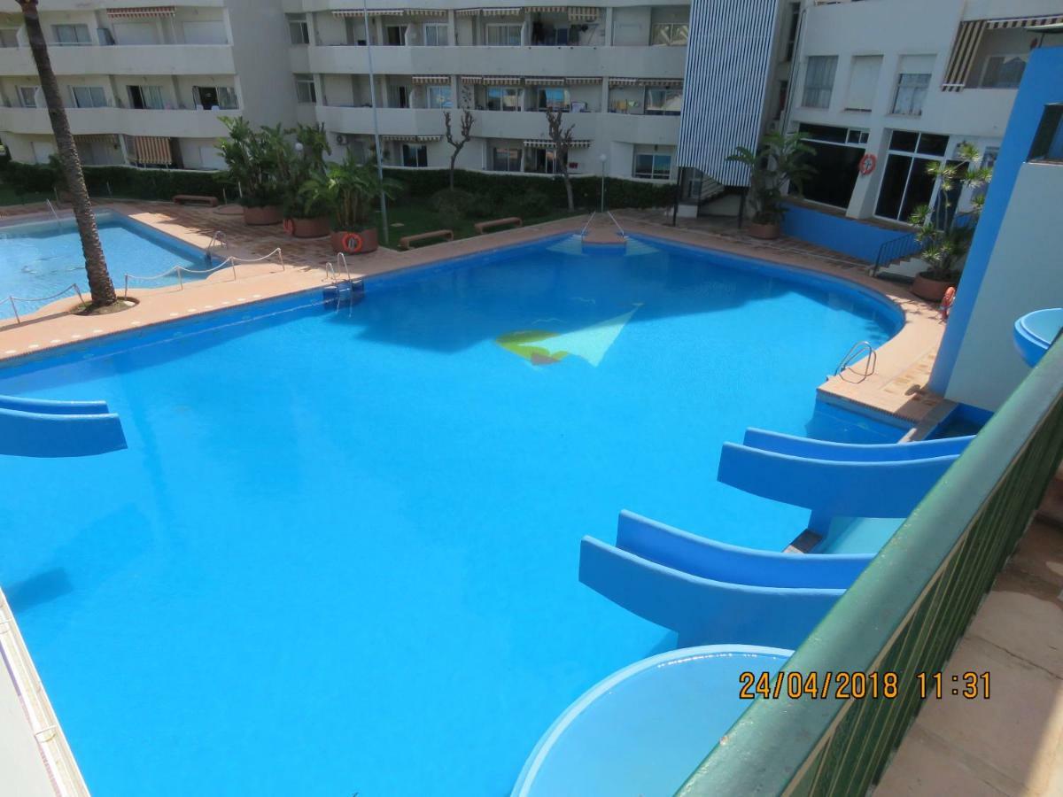Benal Beach Apartments Malaga Exterior photo